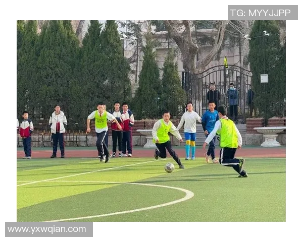 大连足球的旋律与激情在绿茵场上交织成歌的故事